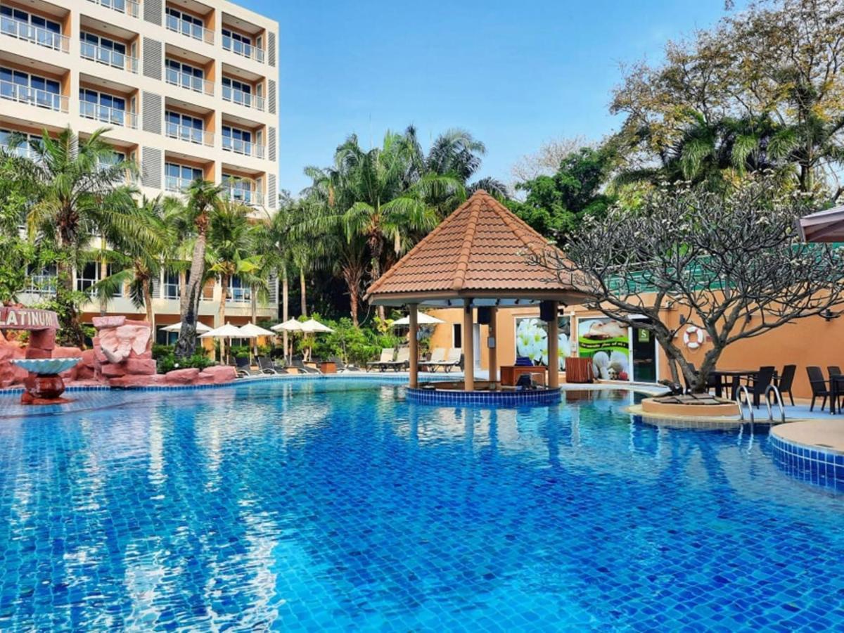 Nova Platinum Hotel Pattaya Exterior foto