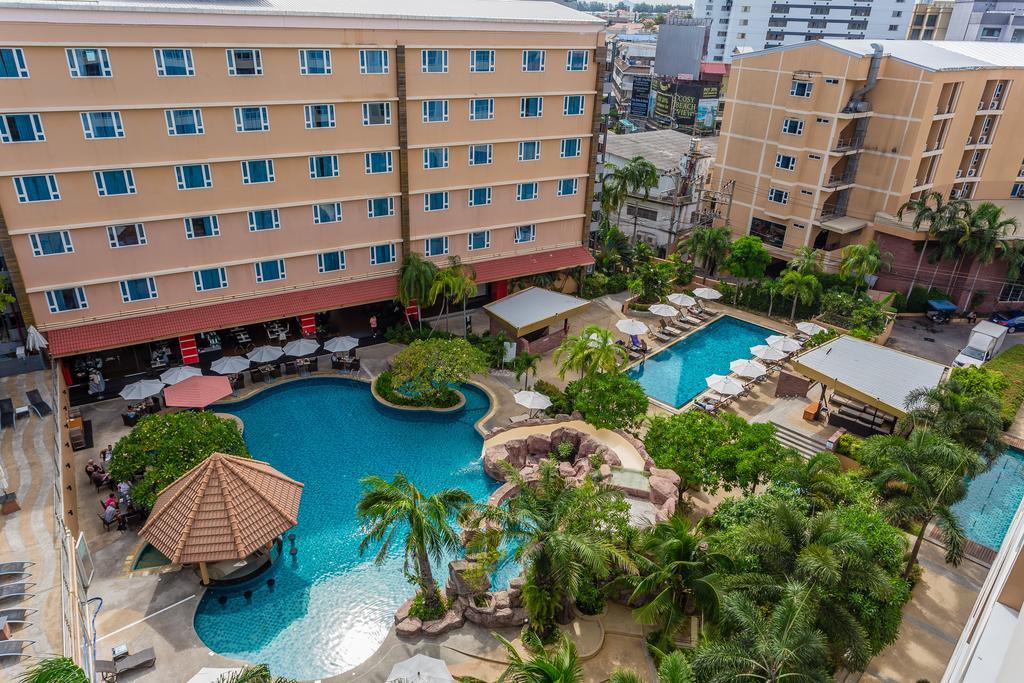 Nova Platinum Hotel Pattaya Exterior foto